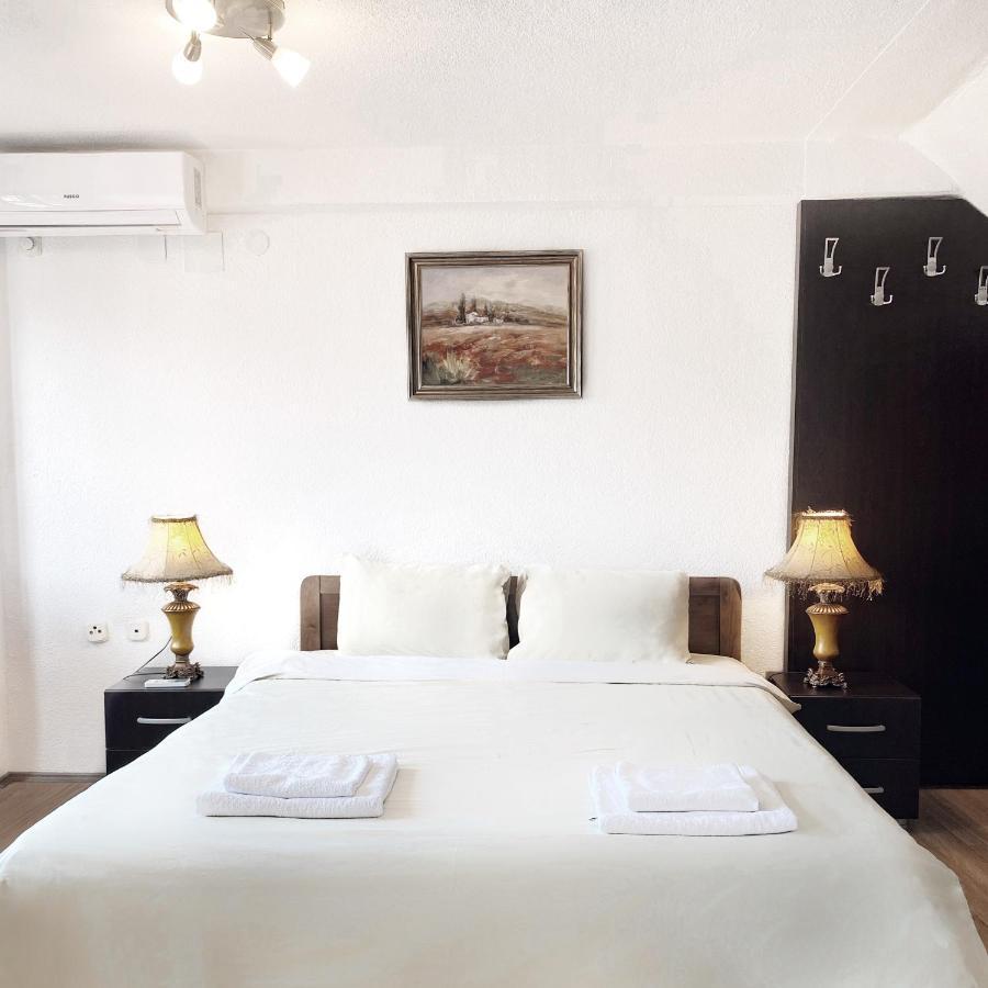 Villa Sapkar Lake View Ochryda Zewnętrze zdjęcie
