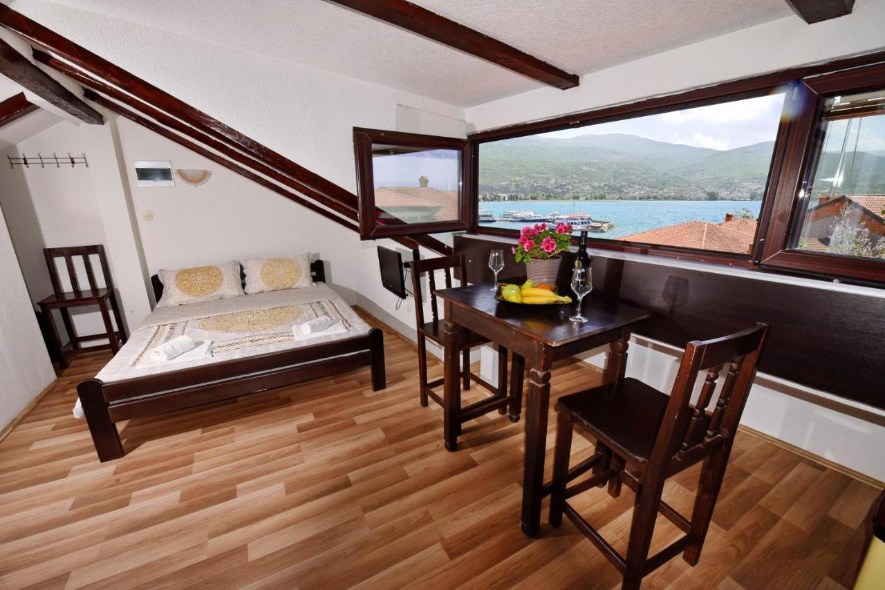 Villa Sapkar Lake View Ochryda Zewnętrze zdjęcie